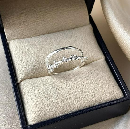 2024 Women's Luxury Open Style Personality Index Finger Ring - Elegant High-End Jewelry