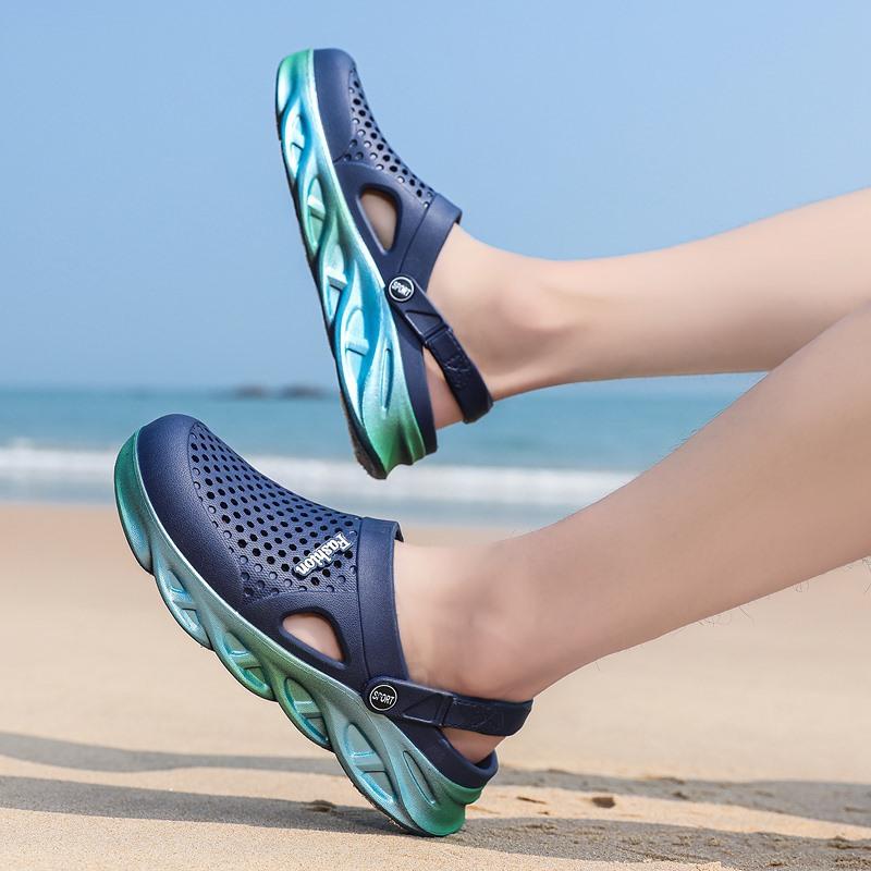 Large Size Summer New Couple Slippers Lightweight Hollow Sandals, Men's Bag Head Beach Shoes EVA Hole Shoes