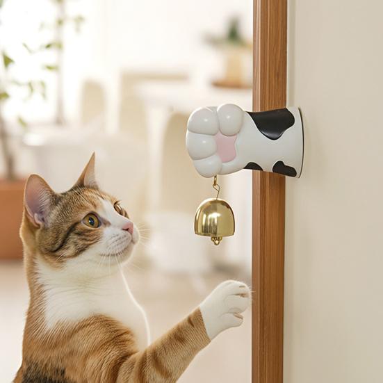 Cute Cat Paw Doorbell Magnetic Resin Cat Paw Decorative Door Chime Wall Mounted Shopkeepers Bell for Home Cafe Restaurant