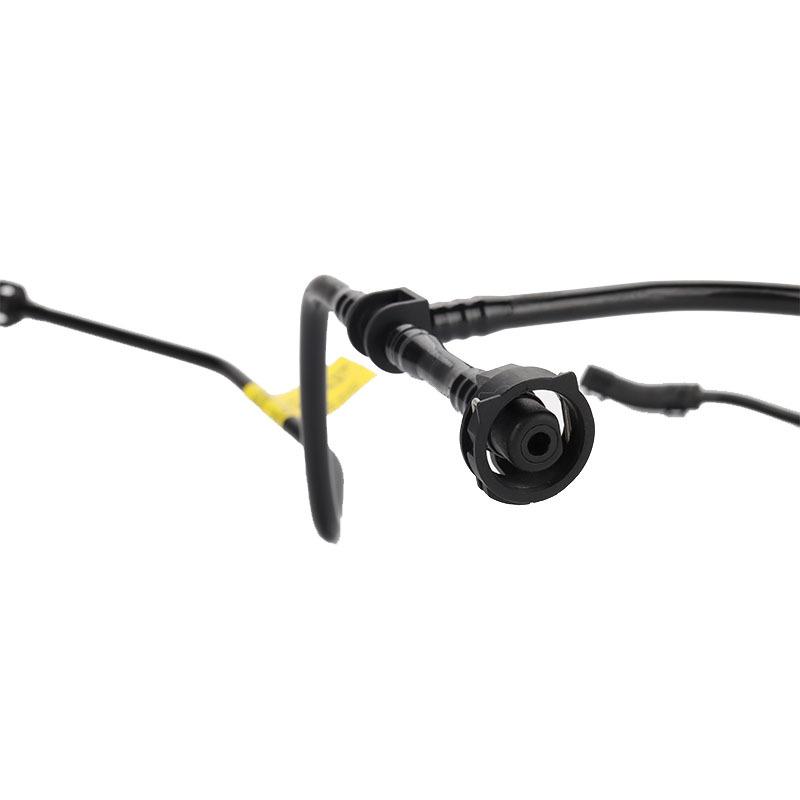 A1665000091 Accessori Auto Tubo di Troppopieno Radiatore 1665000091 Per Mercedes Benz W166 4-MATIC Motore OM642