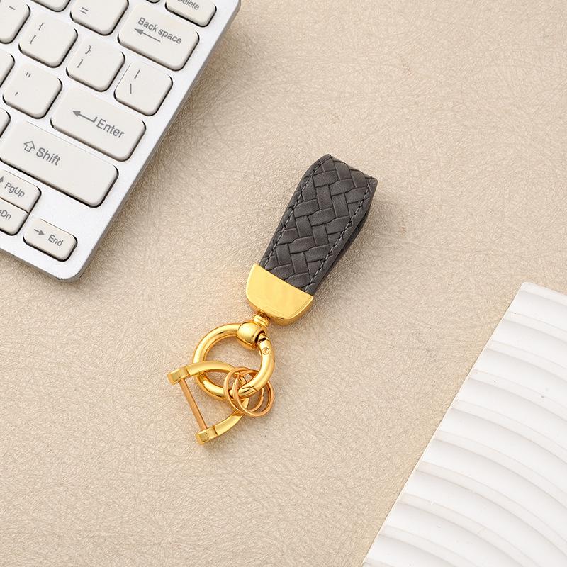 Luxury PU Leather Anti-Lost Motorcycle Car Keychain Pendant