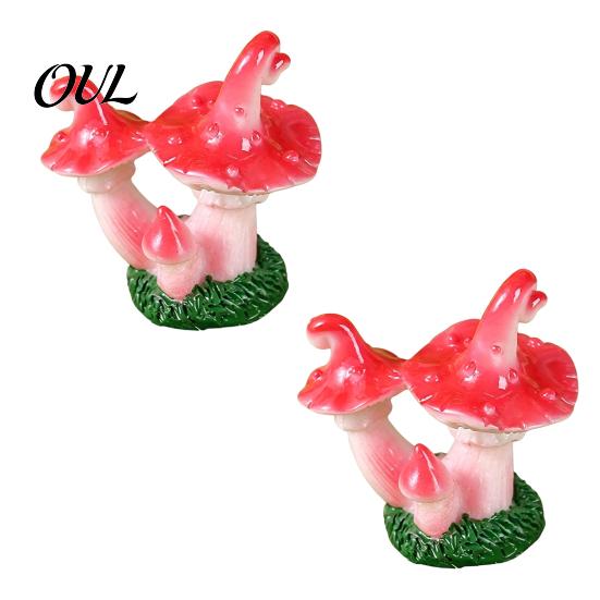 Terrarium Supplies 2 Pcs Mini Mushroom Figurines, Miniature Resin Figures Handmade Fairy Tale Decor for Micro Landscape, Garden, Aquarium, Bonsai