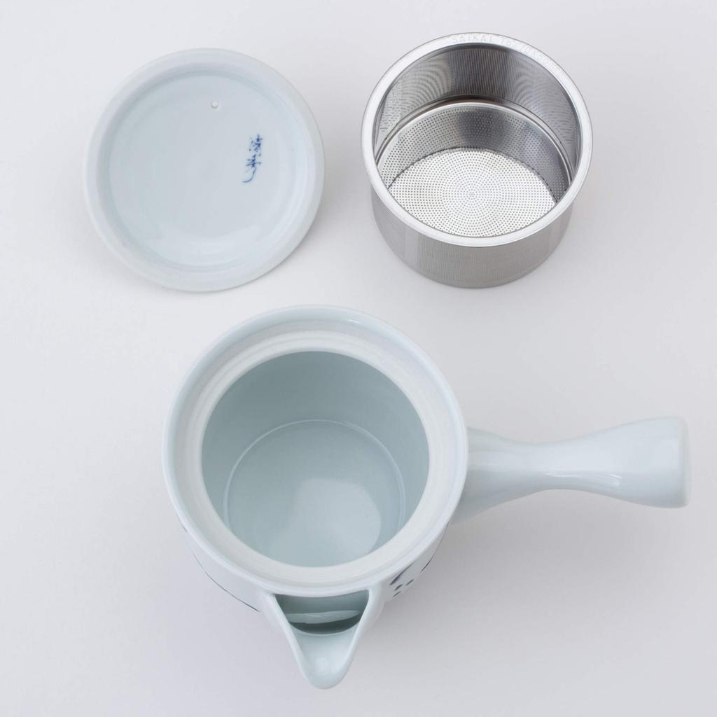 Hasami Ware Sparrow-mouth Teapot with Floral Pattern (with Super Stainless Steel Tea Strainer) 73457