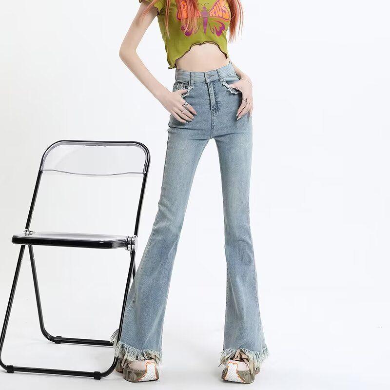 

Женские джинсы клеш петит с высокой посадкой, светло-голубые, с бахромой и необработанным краем для весны и осени Medium