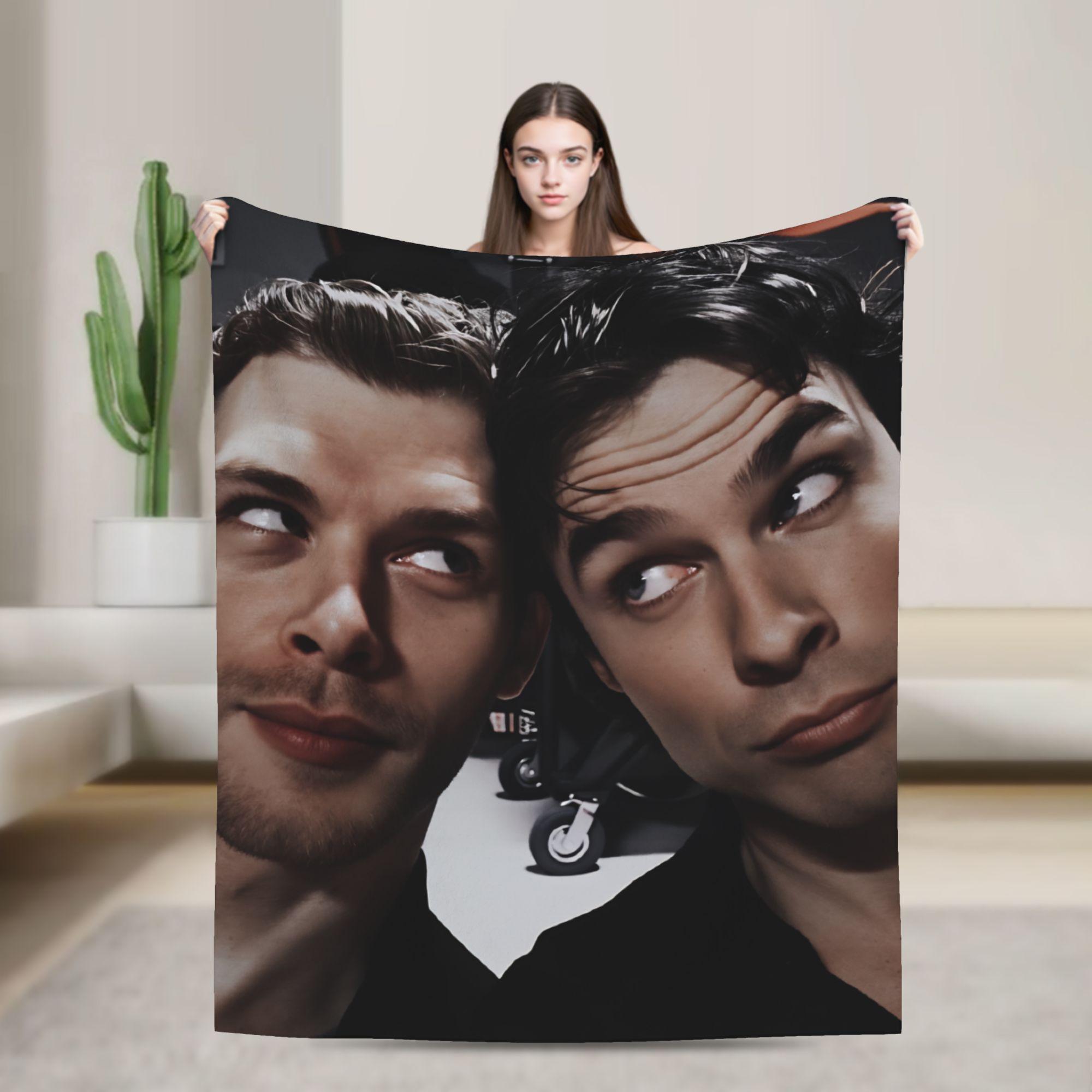 

Damon Salvatore Flannel Blanket Soft Durable Bedding Throws for Couch Bed Airplane Travel Novelty Bedspread Sofa Bed Cover 130x150cm
