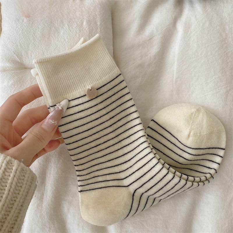 Wool Socks, Resin Buckle Striped Pile Socks, Women's Mid-calf Socks, Thickened for Warmth in Autumn and Winter