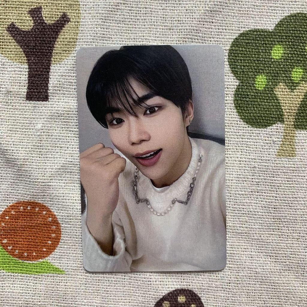 [USED] Zebewan ZB1 Park Gun-Wook Limited Trading Card Rock-Paper-Scissors Win