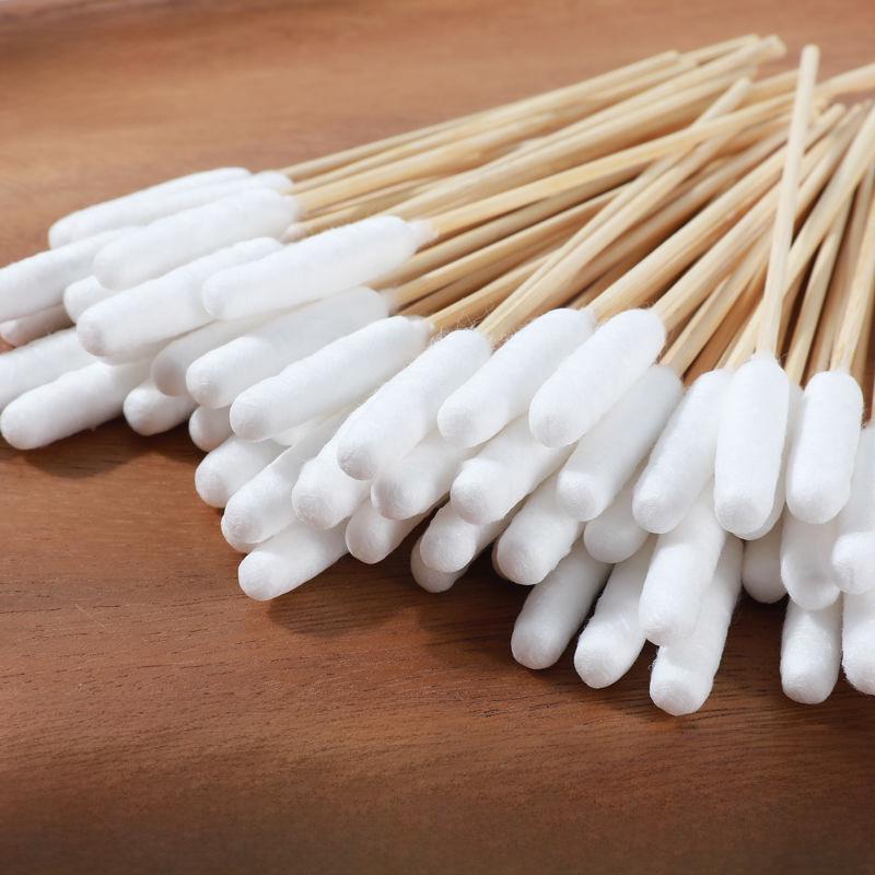 Pet Cotton Swabs with Enlarged Bamboo Stick for Cats and Dogs - Dual-Purpose Ear, Skin, and Anus Cleaning Applicator.
