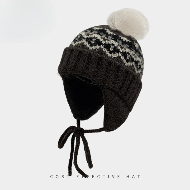 Hut Damen Herbst und Winter Großer Kopfumfang Wollhut Warmer Gehörschutz Lei Feng Hut Zeigt Gesicht Kleine Strickmütze
