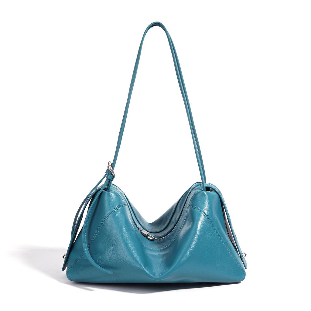 2026 New Korean Simple Lazy Wind Shoulder Bag Slack Tote Bag Niche Design Pillow Bag Women's Bag
