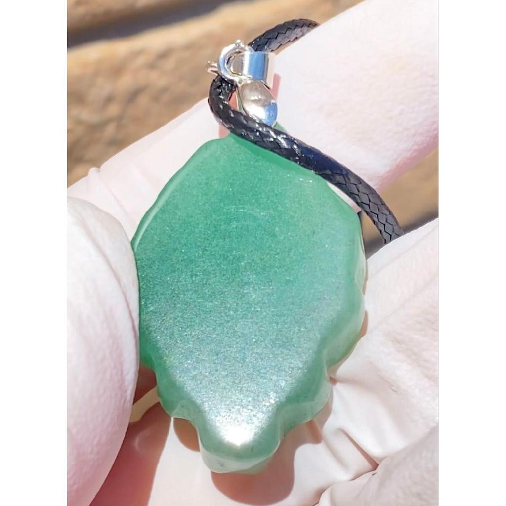 Used Jade nine-tailed fox sculpture pendant necklace natural stone made in India lucky charm amulet good luck power stone