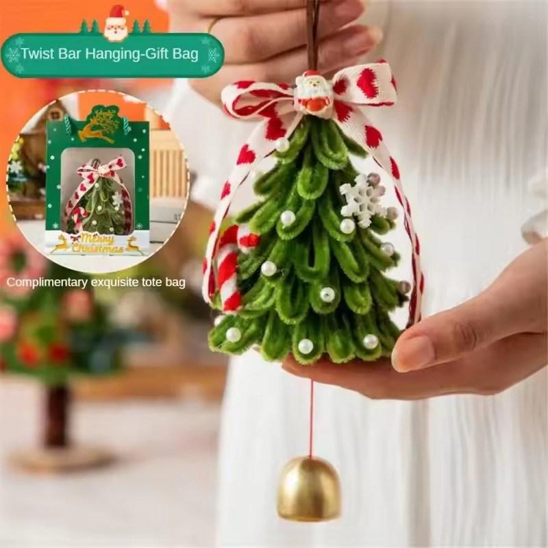 

Набор для изготовления рождественских украшений своими руками ручной работы, плюшевый фетровый материал, праздничные колокольчики, сердечки, бантики для рождественского подарка, украшения, ювелирные изделия зелёный