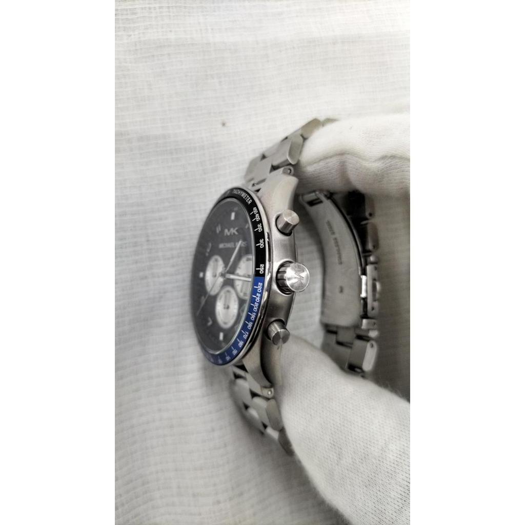 Used MICHAEL KORS KM-8682 quartz watch