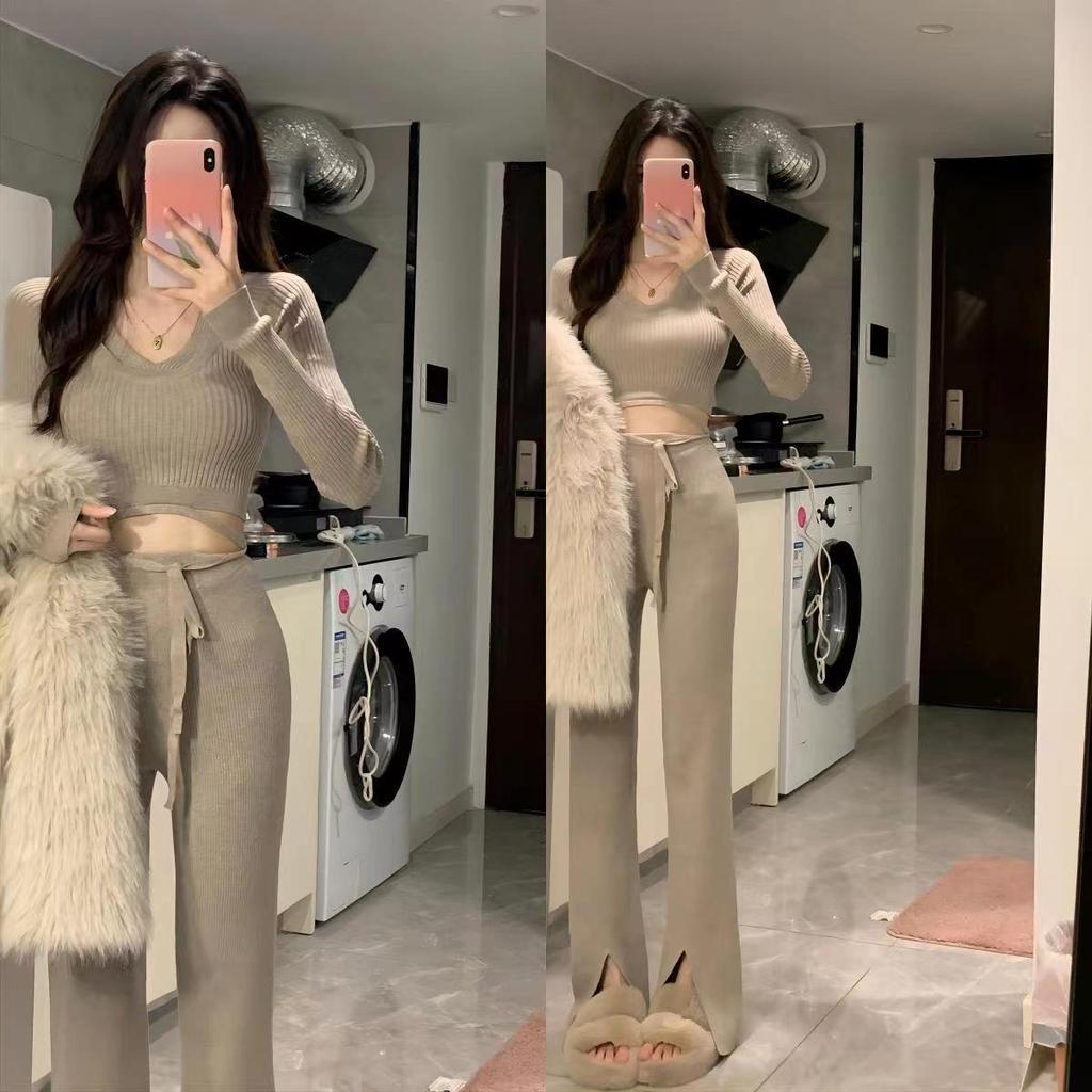 Oatmeal Latte Knit Slim Fit Two-piece Set: Autumn/Winter Trendy Outfit for Women