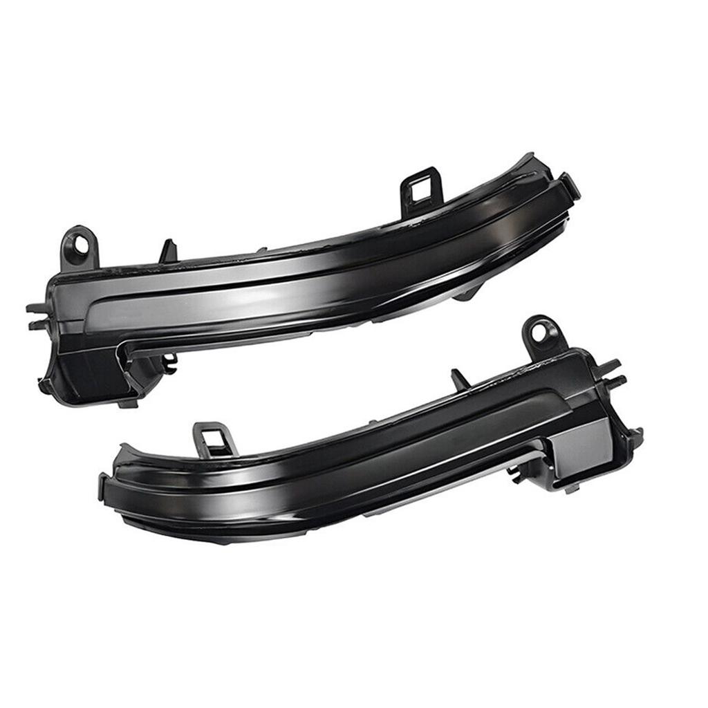 2 szt. Przyciemniana lampa kierunkowskazu LED do lusterka bocznego dla BMW Seria 4 3 2 1 F30 F35 F80 Akcesoria samochodowe Części zamienne