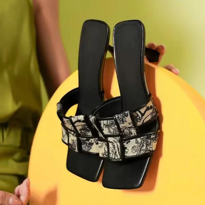 

Туфли на высоком каблуке с принтом случайная женская обувь летние сандалии платье повседневные шлепанцы 2024 дизайнерские туфли-лодочки с квадратным носком женские шлепанцы 35 чёрный