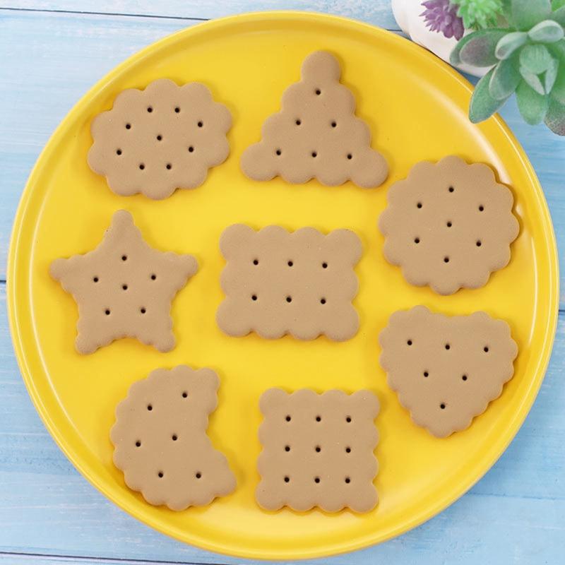 8 PCS Biscuit Cutters Eco-Friendly Printing Baking Tool Cookie Cutters Cookie Moulds Plastic Material 8 Different Shapes