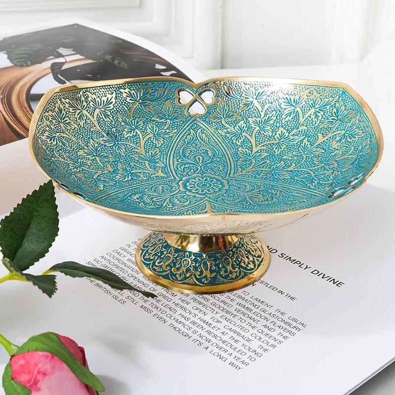 European Style Brass Carved Fruit Bowl Hollow Out Household Tea Table Snack Porch Key Jewelry Storage Tray Elegant Fruit Tray
