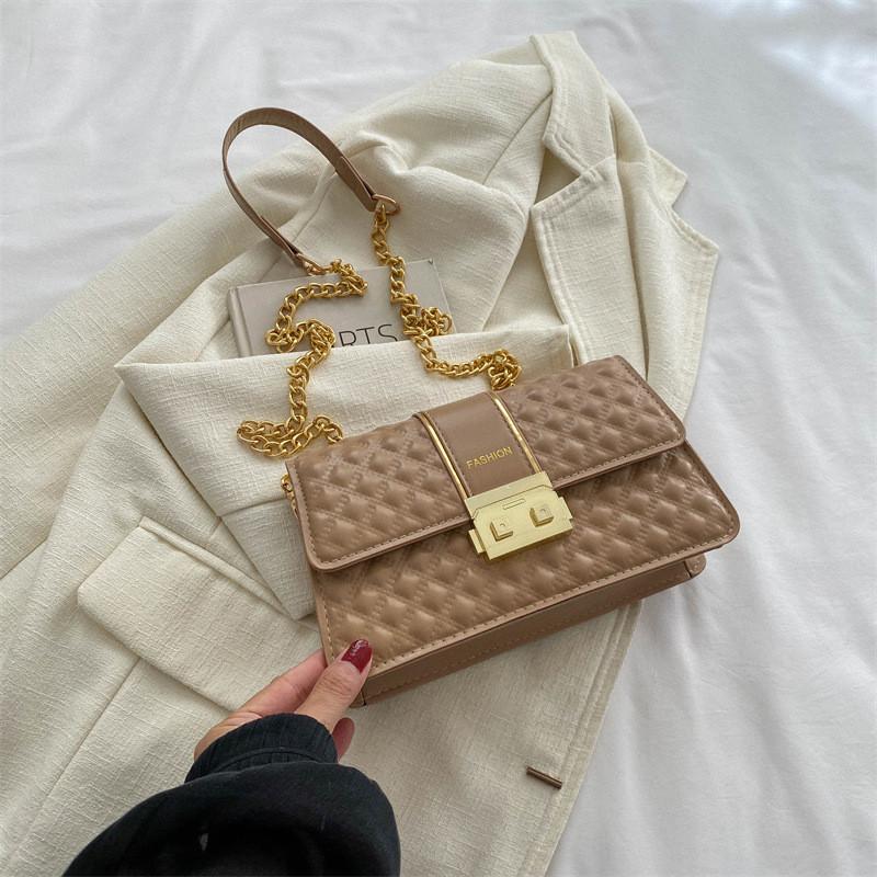 Petit Sac Carré Tendance et Fashionable avec Design Matelassé Élégant pour Femmes