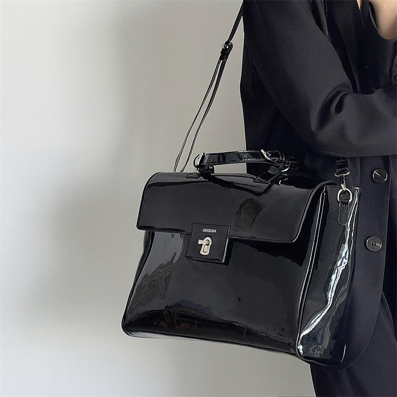 2023 New Arrival Large Capacity Pu Leather Tote Bag For Women Stylish And Practical