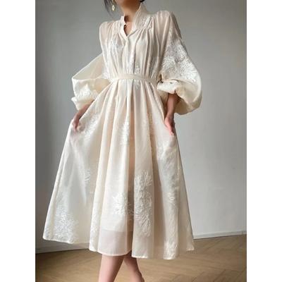 Vintage Elegante Stickerei Midi Kleid Frauen Laterne Ärmel Casual Koreanische Mode Kleid Weibliche Strand Stil Blumen Kleid