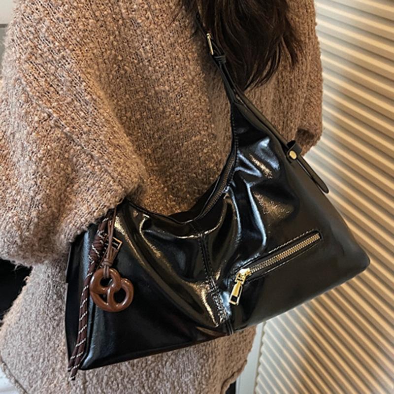 High-value Large-capacity Bag Women's 2025 New Fashion Messenger Bag Casual Foreign-style Shoulder Bag Simple Small Square Bag
