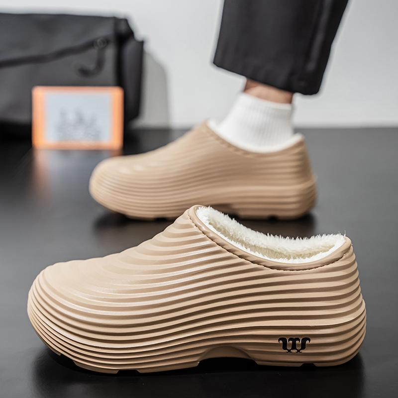 Men s Winter Plush Waterproof Chef Shoes Clogs Super Warm Indoor Kitchen Working Footwear Frost-Resistant Garden Rubber Sandals 46 3180₽