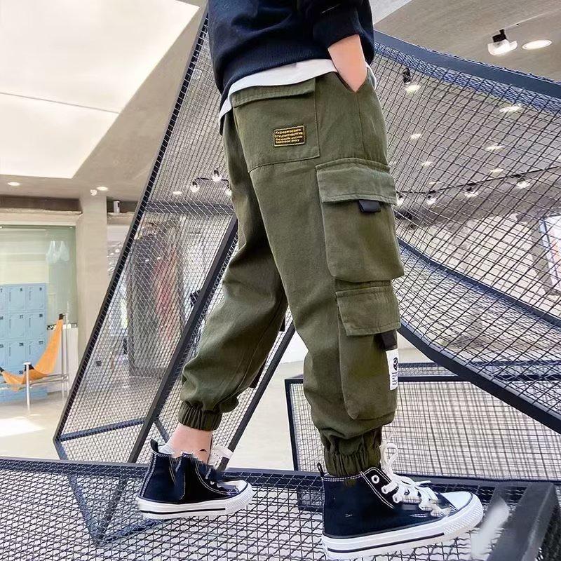 

Шкільні штани для хлопчиків Довгі штани з кількома кишенями Спортивні штани Дихаючі повсякденні штани Вільні та зручні довгі штани 170 зелений