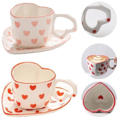 Keramický šálek na kávu Love Creative Heart Cup s podšálkem Porcelánové šálky na kávu Mléko Láhev na vodu s talířem Hrnky na pití