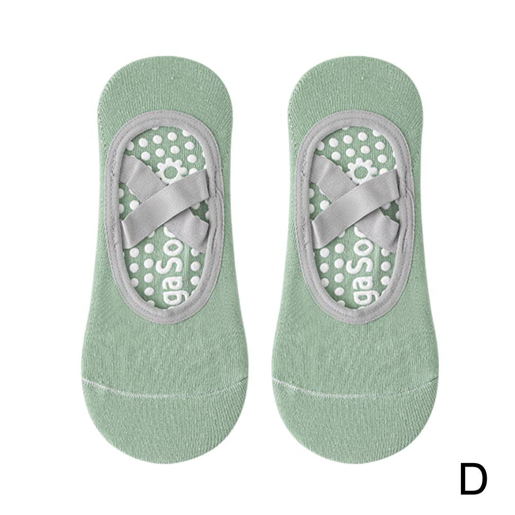 Professional Women Yoga Socks Silicone Anti-slip Grips & Straps Ballet Pilates Socks Women Breathable Barefoot Workout Socks