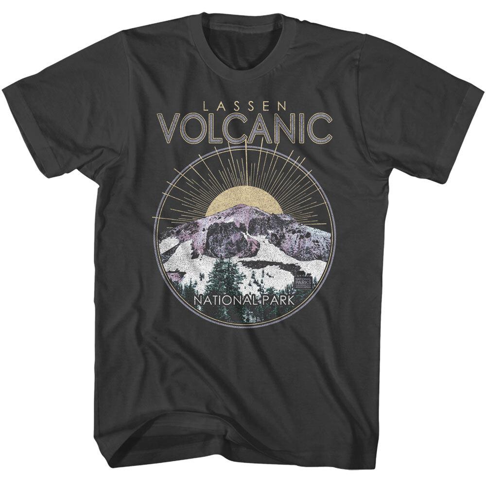 United States Lassen Volcanic National Park California Men T Shirt L