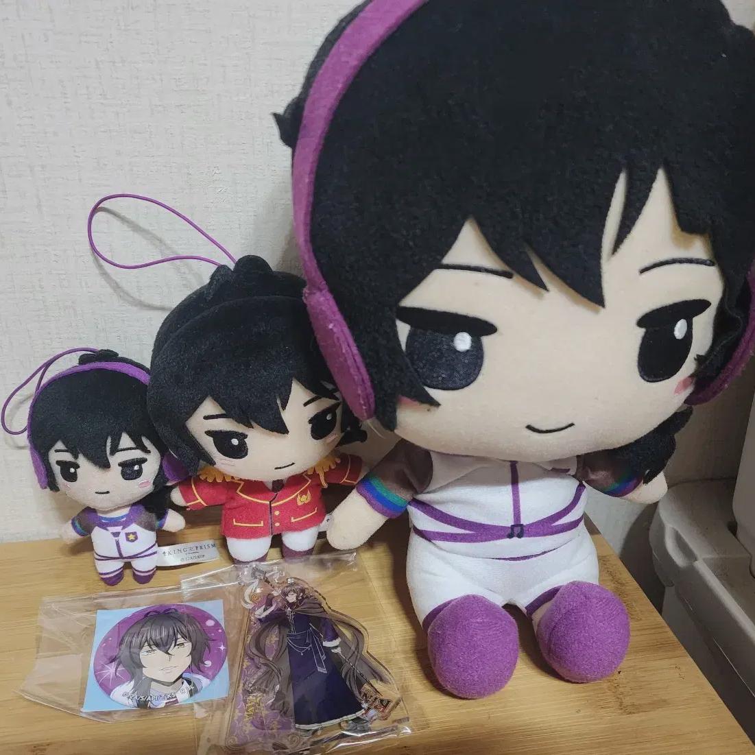

We Are Selling A King Free Kouji Goods Set!