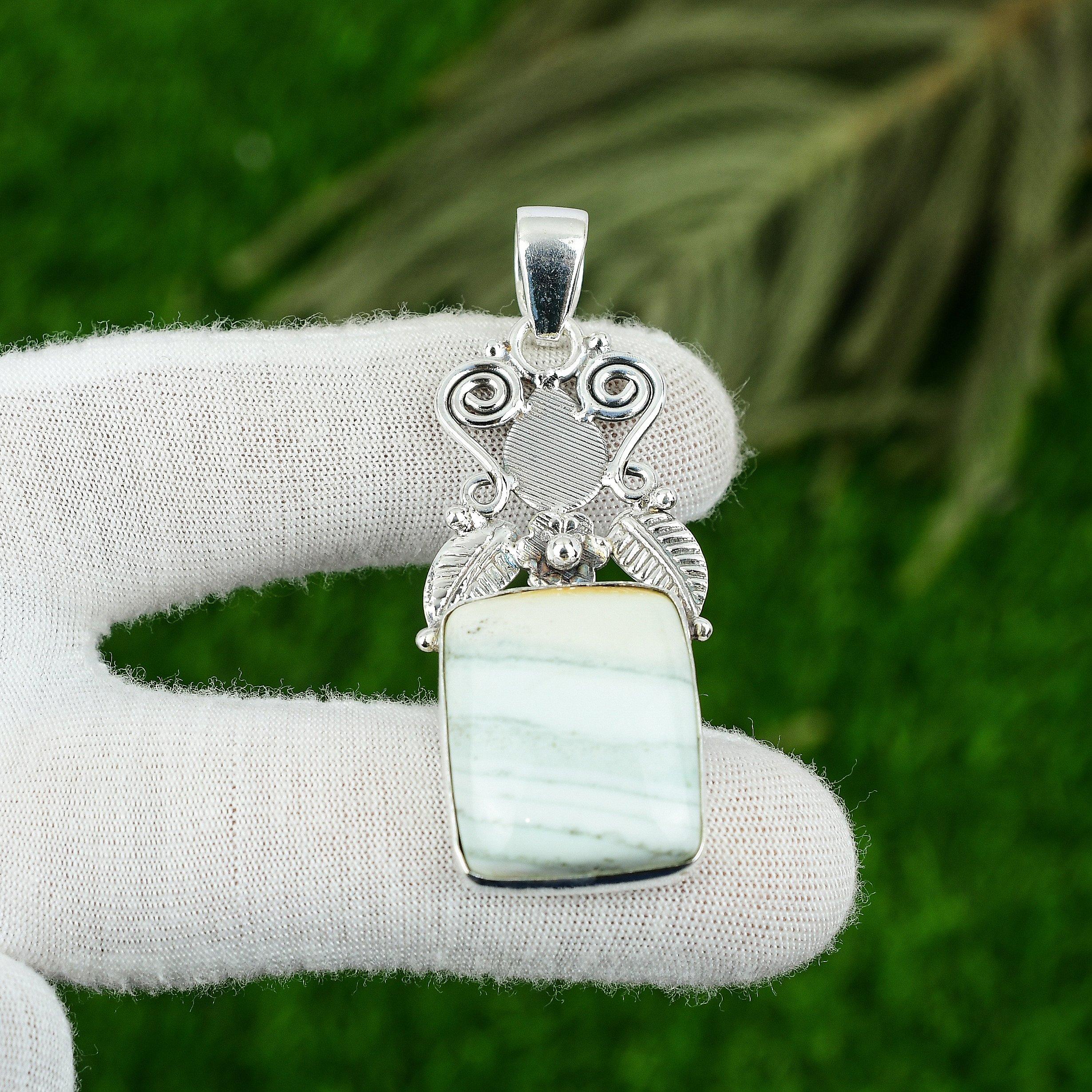 925 Silver Blue Rhodochrosite Gemstone Bezel Heart Chakra Unique Pendant Jewelry