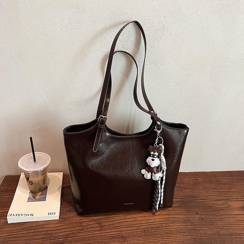 Korean Version Of The Popular Retro Pu Pitot Women'S Bag Casual Commute Solid Color Work Commute Large Capacity Shoulder Bag Trend