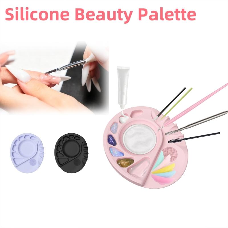 Portable Silicone Cosmetic Palette with Smooth Surfaces for Quick Cleanup and Travel Friendly Makeup Adjustments