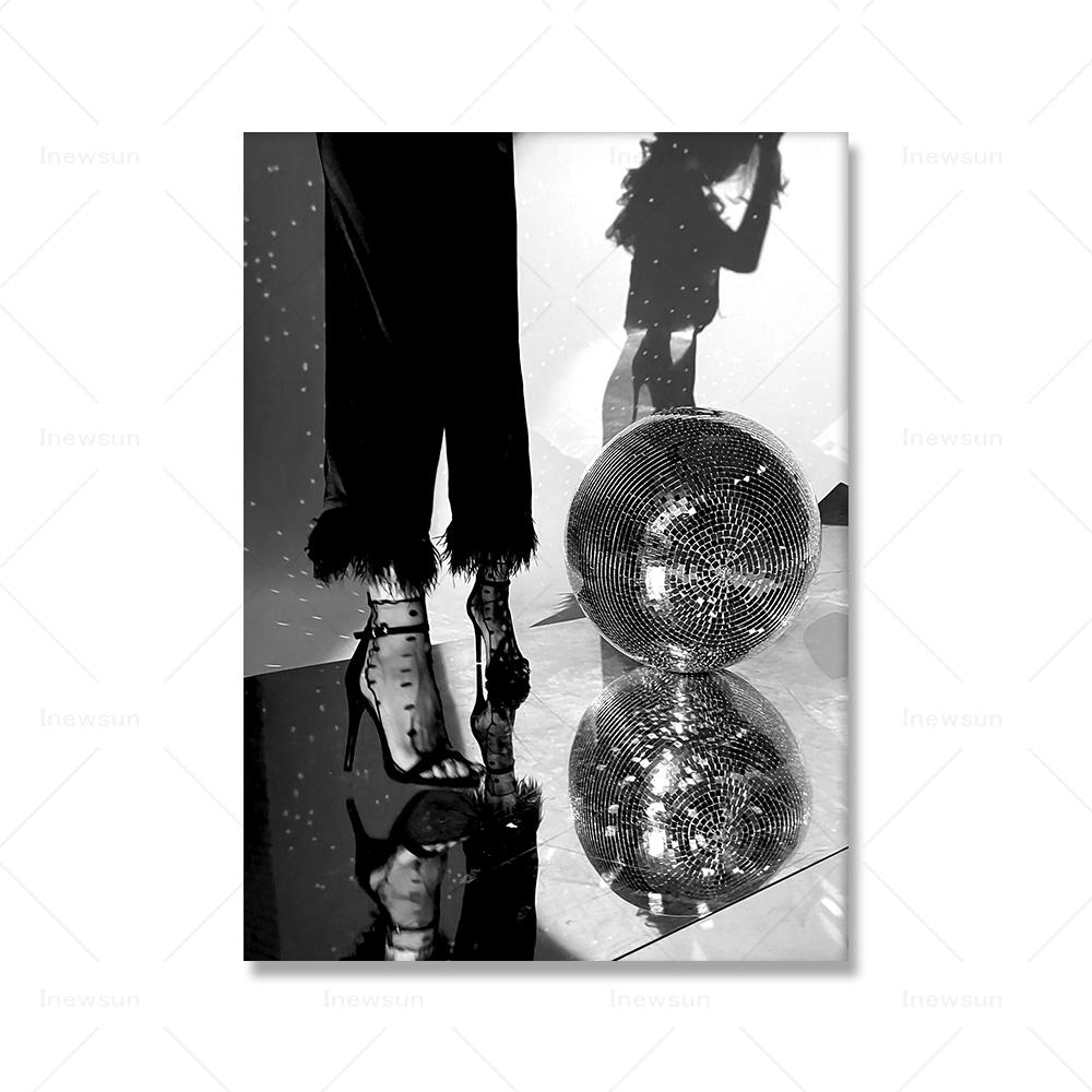 

Высокие каблуки Диско-шар Печать Черно-белый модный постер Модные настенные художественные картины Вечеринка Девичья комната в общежитии Декор Холст Картина 21x30cm No Framed