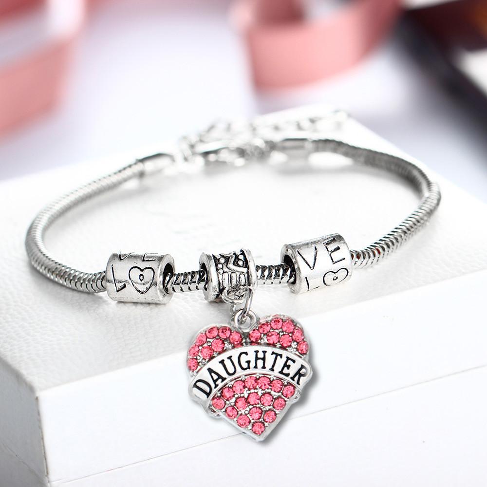 Elegant Alloy Heart Bracelet For Family Connections Featuring Shimmering Rhinestones