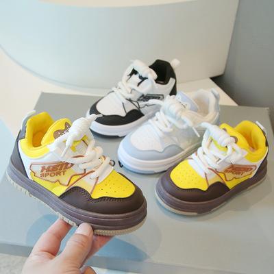 Children's Sports Shoes 2025 Spring and Autumn Boys' Casual Board Shoes New High-top Girls' Little White Shoes Soft-soled Baby Shoes List