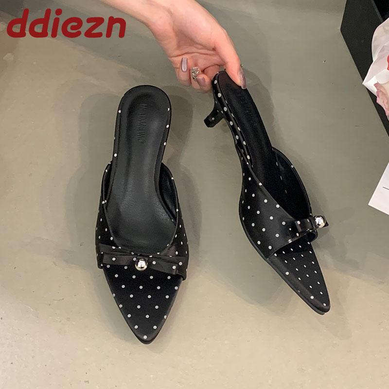 Fashion Metal Fashion Pointed Toe Pumps Women Low Heel Shoes Spring Summer Female Slip On Footwear Sexy Ladies Heeled Sandals Shoes