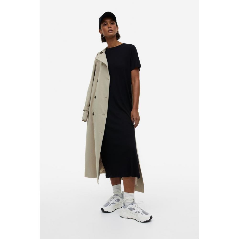 

Платье из джерси в рубчик HM, черное