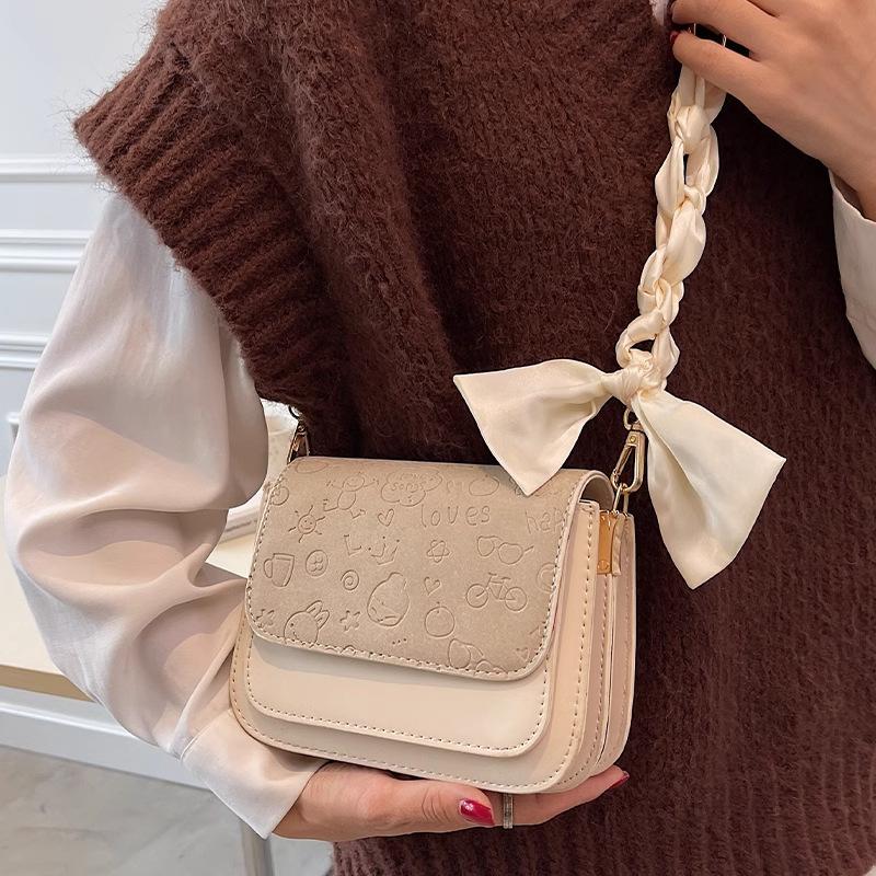 Customer order this year's popular matte bag women's bag 2025 new spring and summer popular shoulder small square bag women's messenger bag