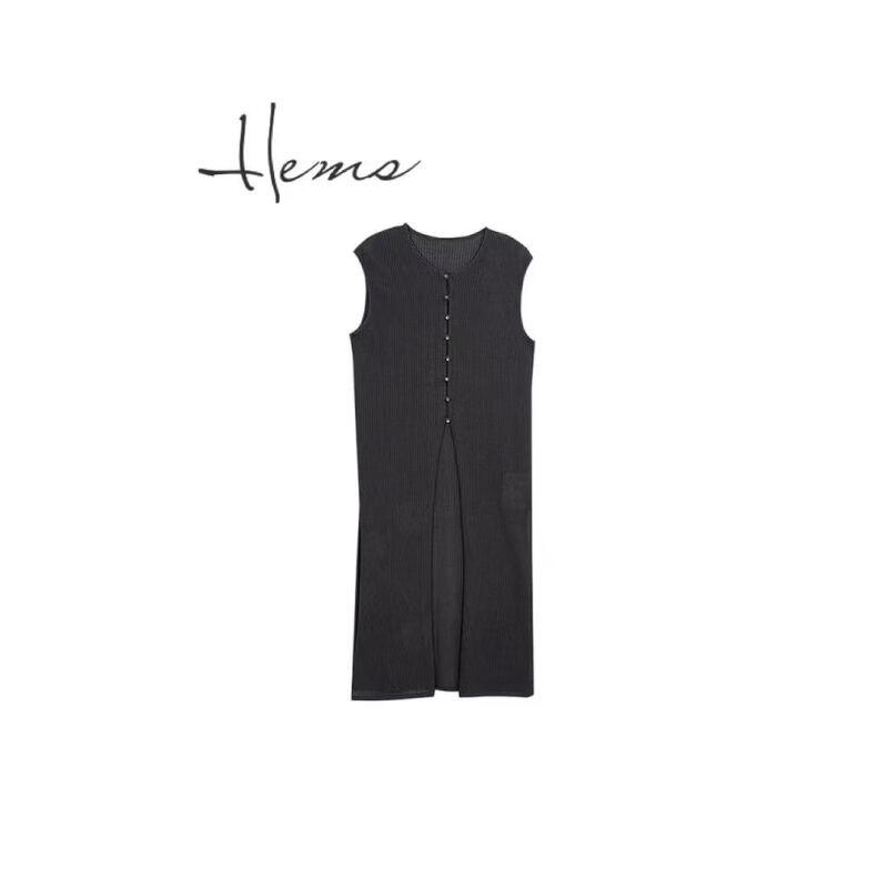 Women s Low Round Neck Knit Vest Cardigan M