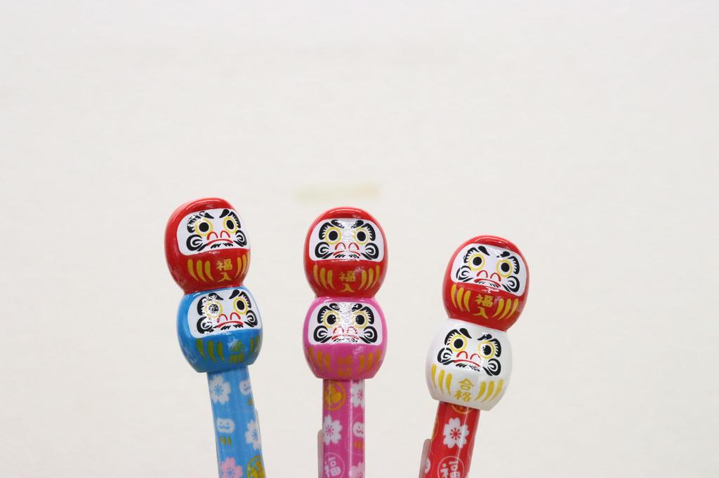 Castle Enterprises Daruma Ballpoint a Great Japanese Souvenir for Foreigners Knock-Style Pens, 36-Piece Set,