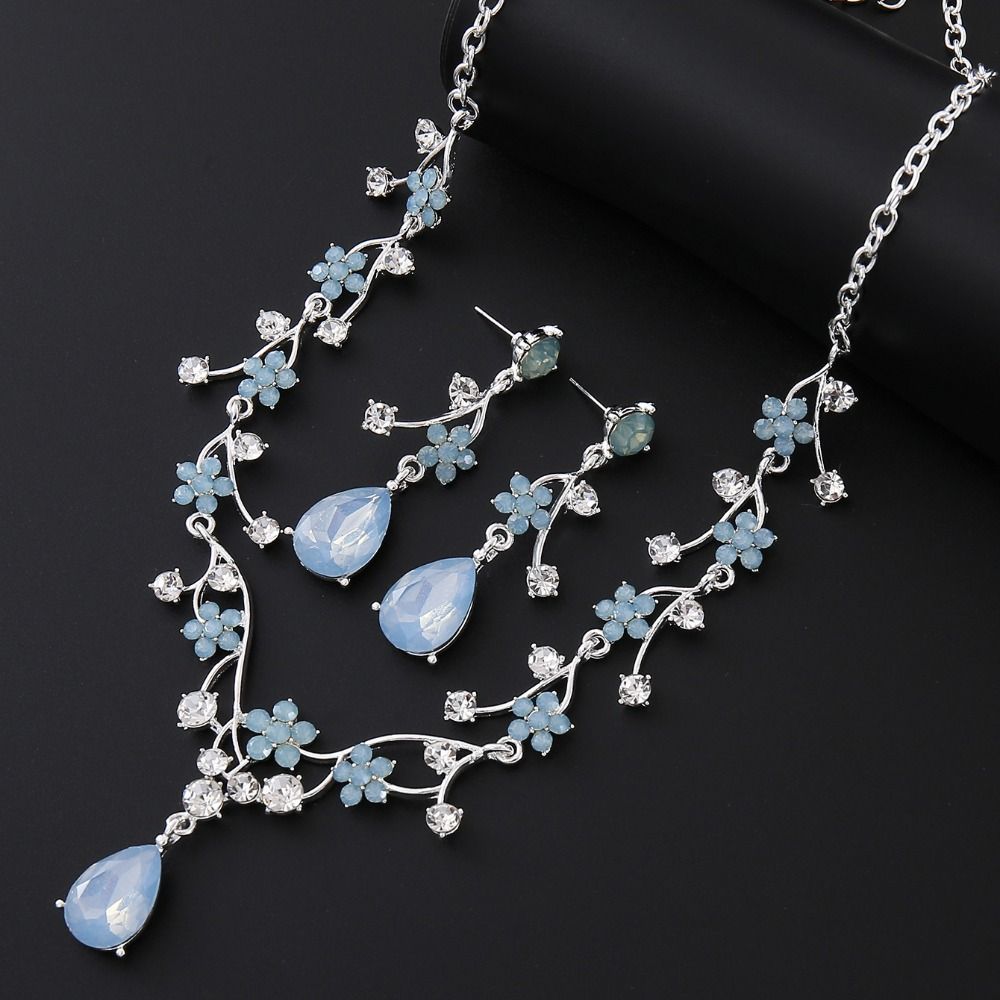 Golden Exquisite Jewelry Sets Shiny Choker Necklace Earring Set  Jewelry Gifts