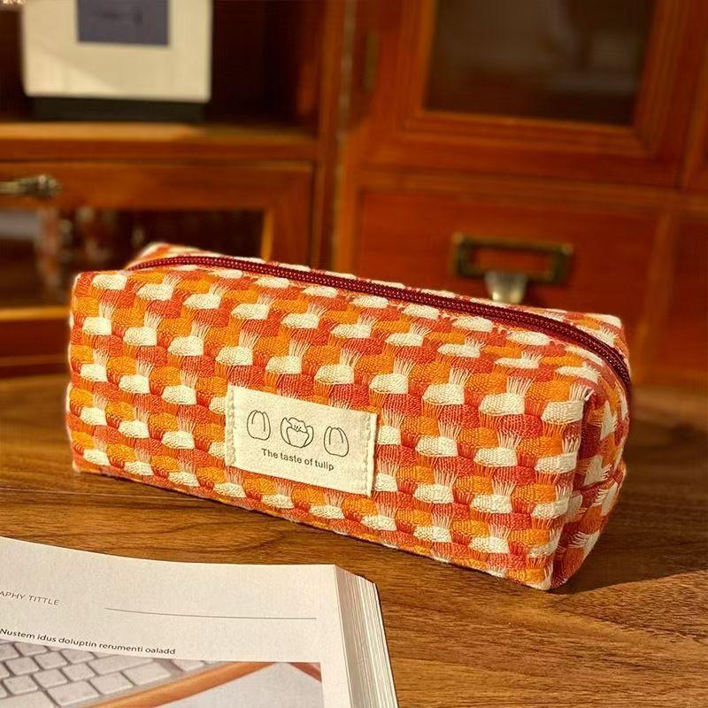 Crocheted Stylish Pencil Case—Cute and Minimalist Storage Pencil Case for Students—Large-Capacity Stationery Organizer