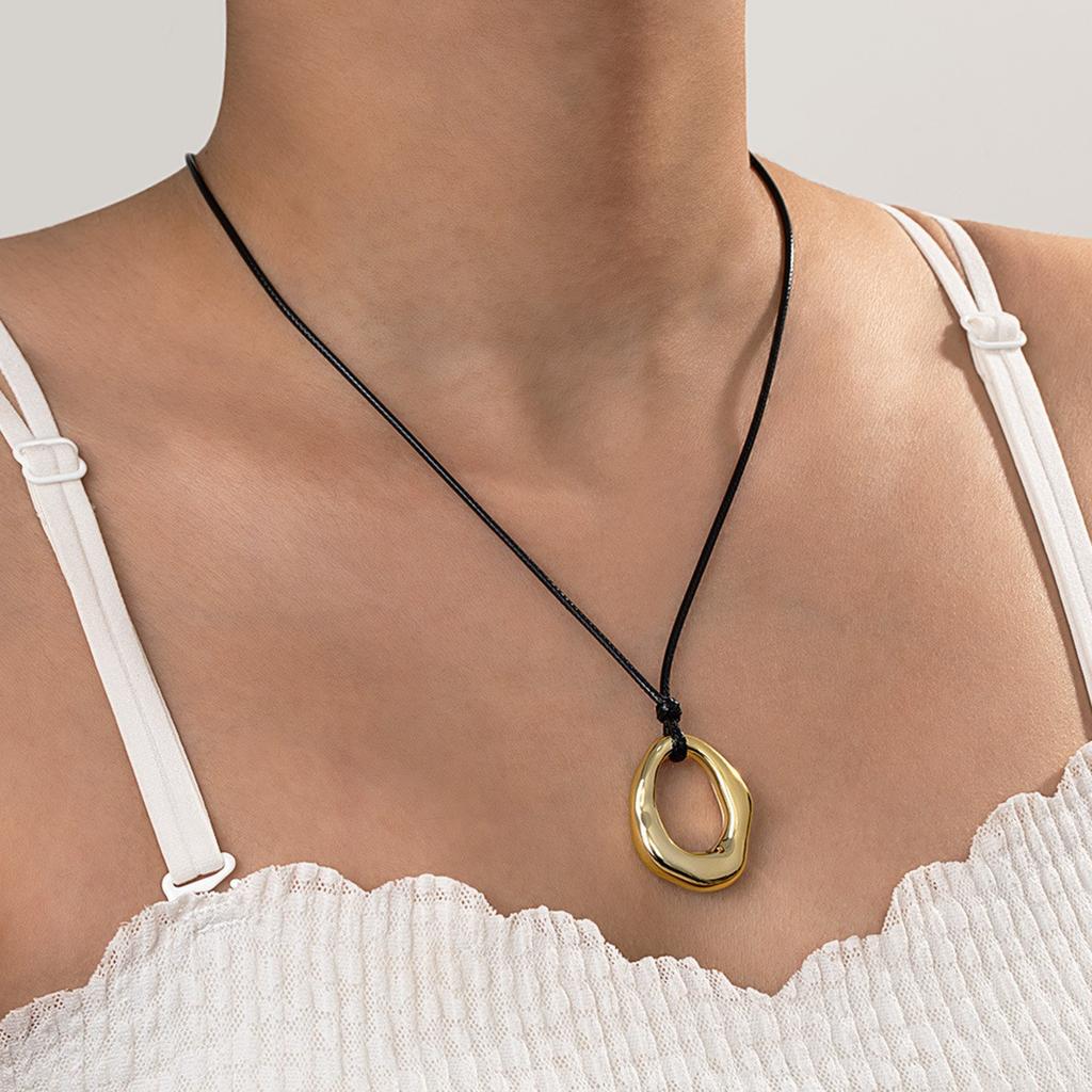 1 Piece Silver/Matte Gold Large Boho Open Charm Pendant Chain Statement Necklace