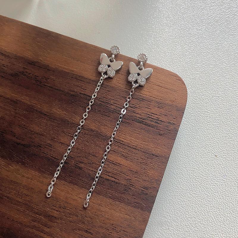 Sweet Sister Butterfly Fringed Earrings Personalized Small Broken Diamond Zircon Stud Earrings Temperament Long Ins Wind Round Bead Chain Earrings