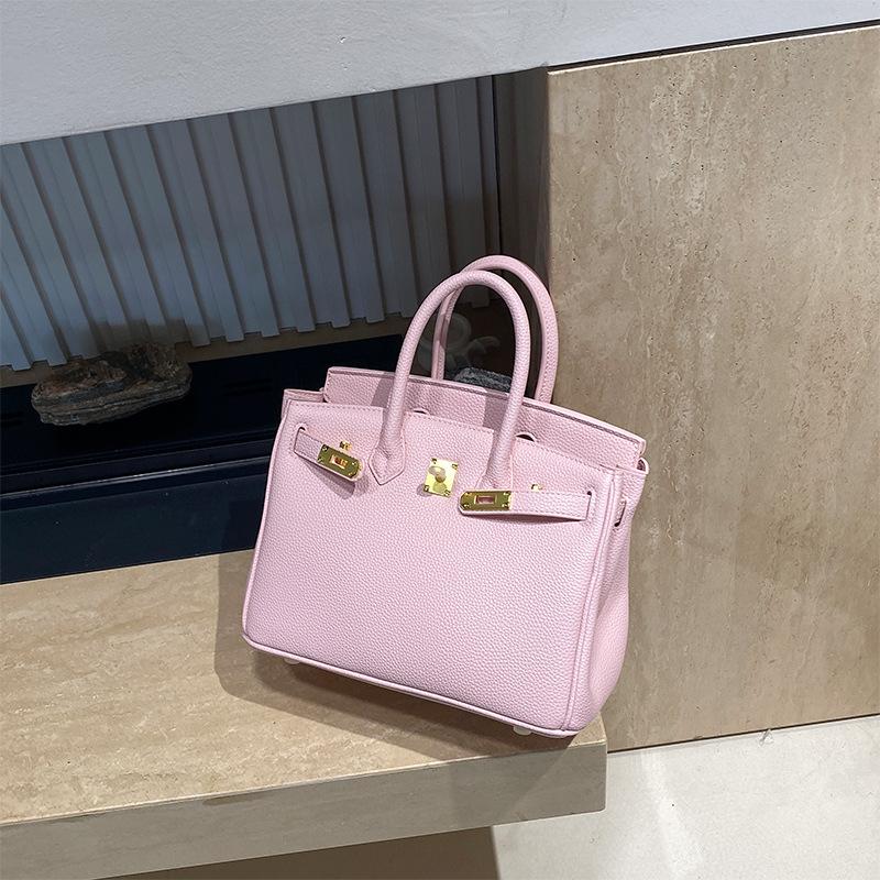 

Платиновая сумка с золотой пряжкой, женская сумка из натуральной кожи большой вместимости, модная наплечная сумка нового стиля 25*20*14cm