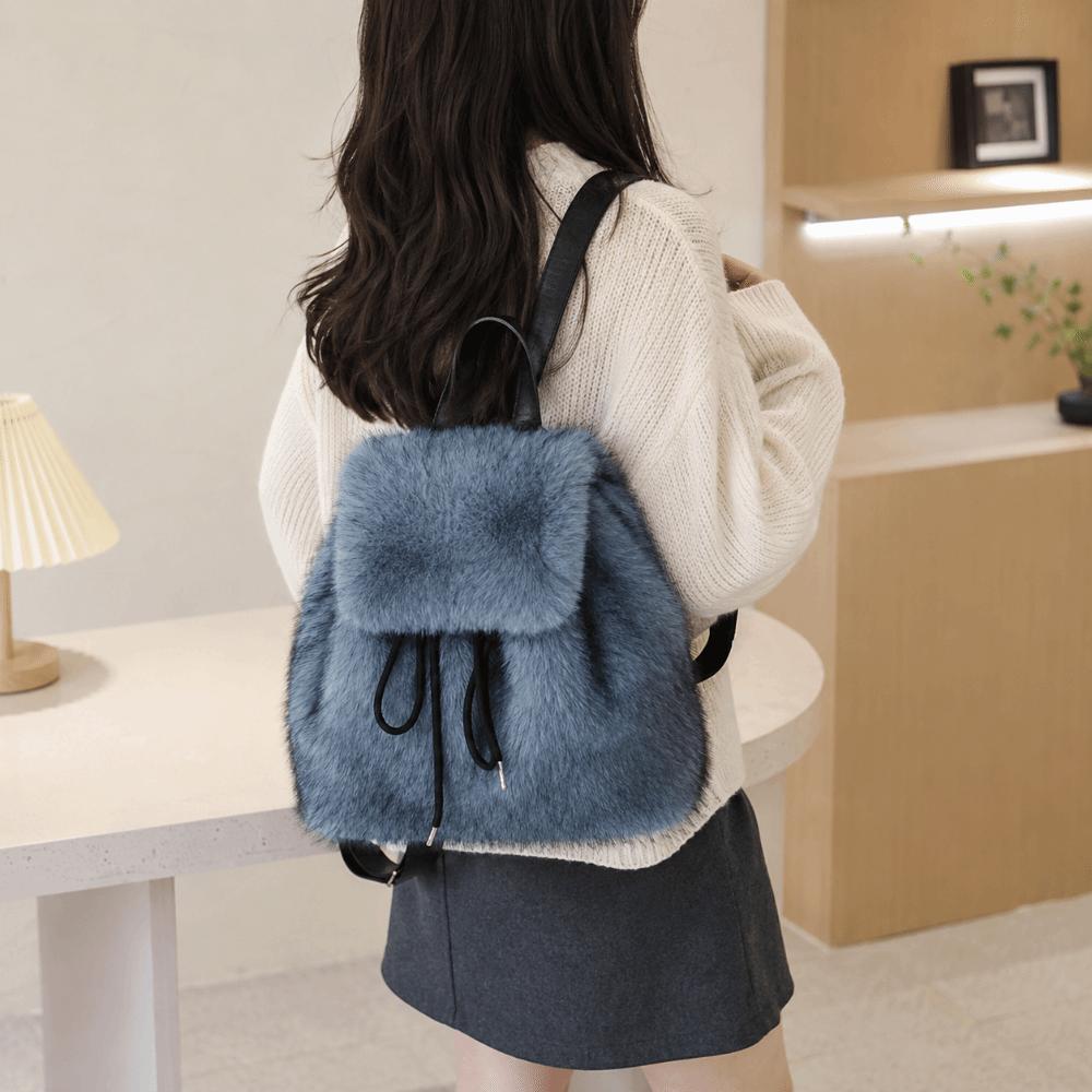 Drawstring Mini Daypack Adjustable Closure Plush Knapsack Y2k Fashion Faux Fur Backpack Travel