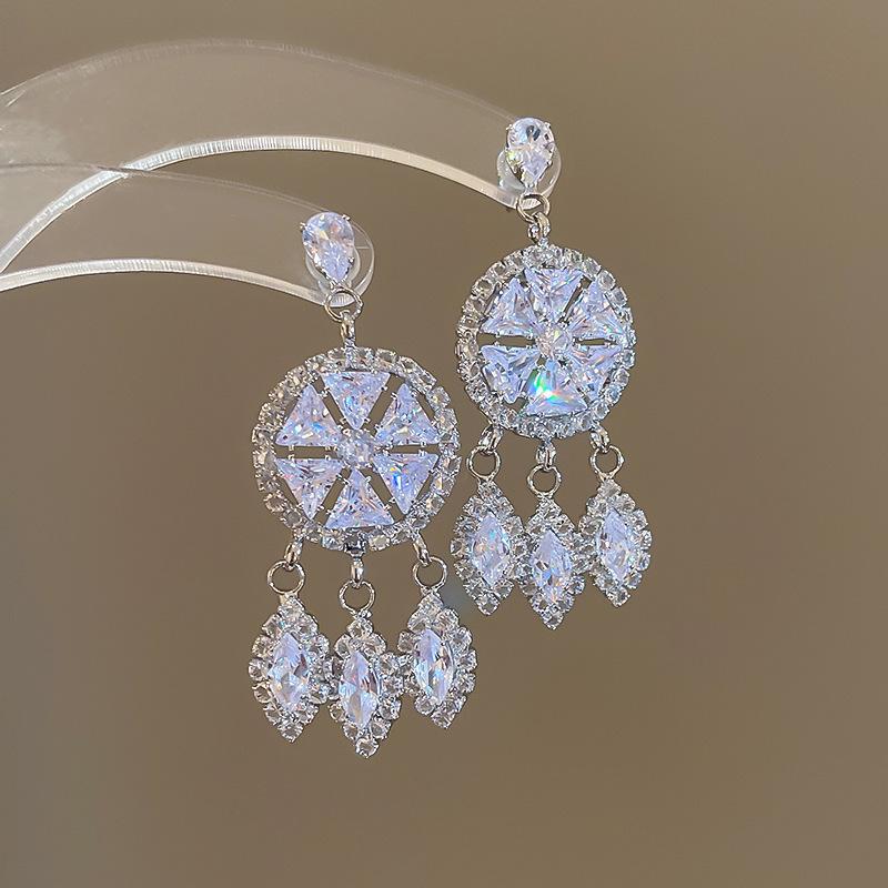 Silver Zircon Butterfly Teardrop Earrings - Luxurious, Elegant & Versatile Jewelry for Women